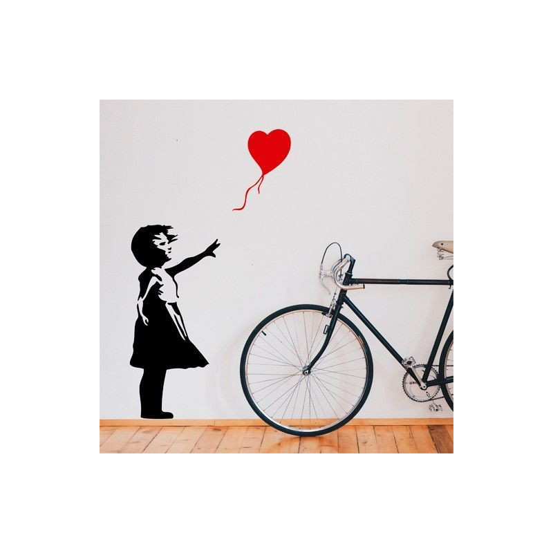 Niña con globo